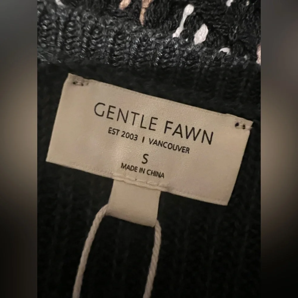 Gentle Fawn Pullover Sweater - Small - NWT - Picture 3 of 6